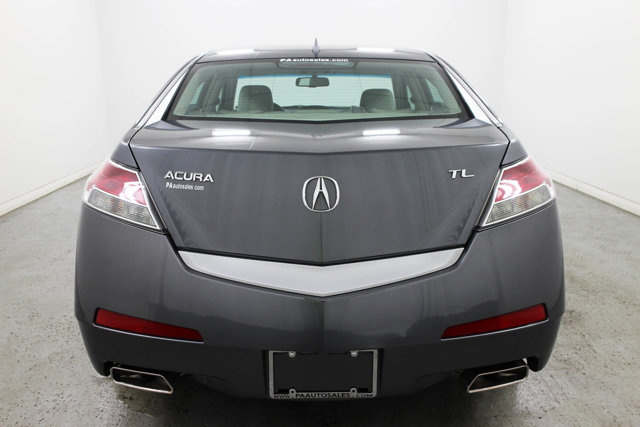 Vehicle image 8 of 37