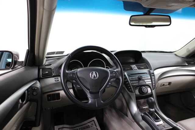 Vehicle image 16 of 37