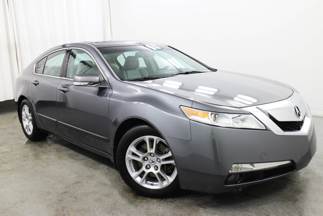Vehicle image 4 of 37