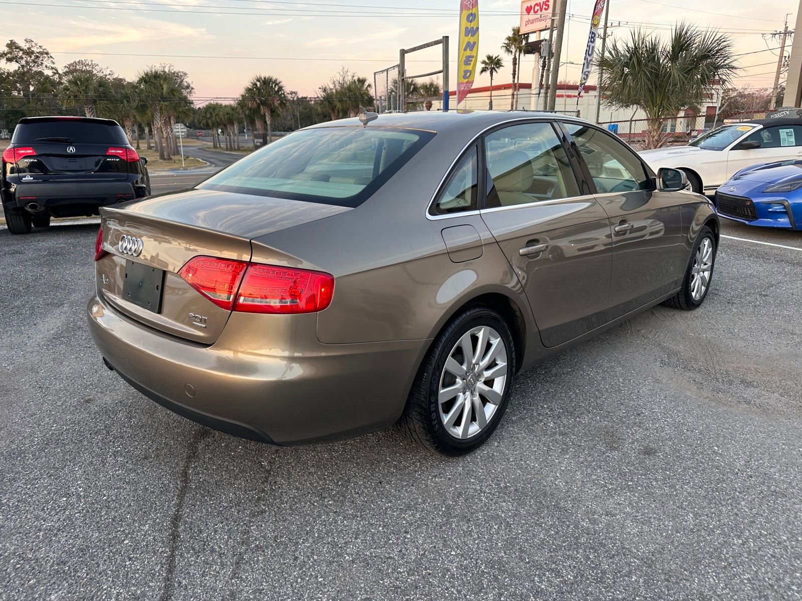 2010 Audi A4 2.0T Premium Plus Image 5 of 21