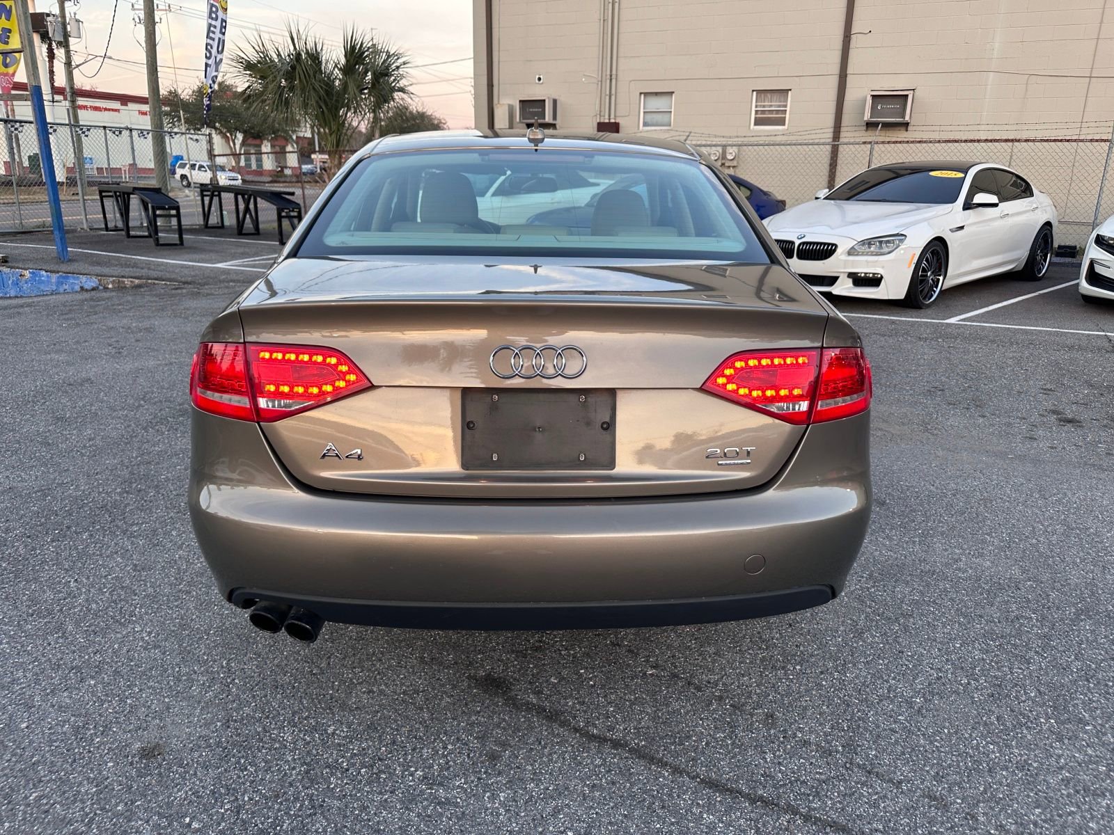 2010 Audi A4 2.0T Premium Plus Image 6 of 21