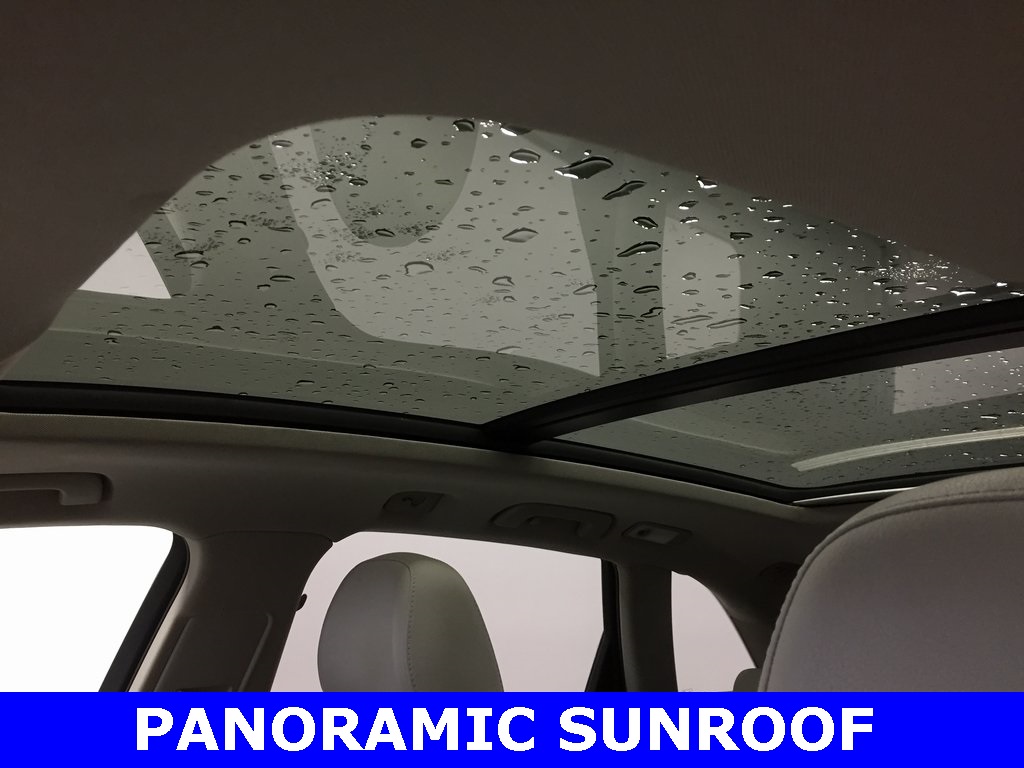 Vehicle image 12 of 20