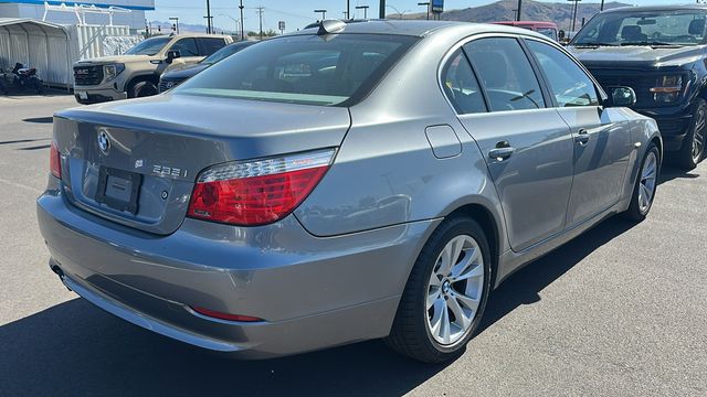 Vehicle image 3 of 11