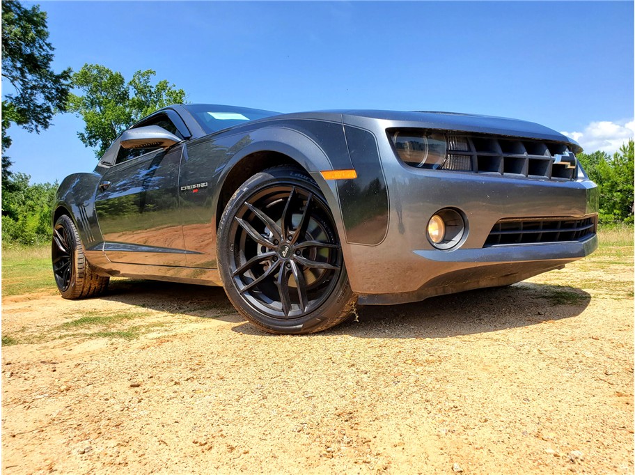 Vehicle image 4 of 58