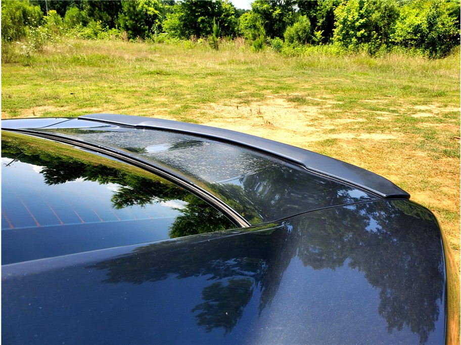 Vehicle image 28 of 58