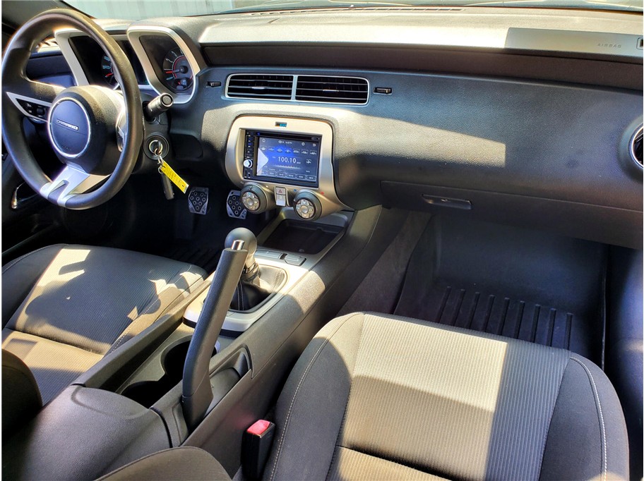 Vehicle image 35 of 58