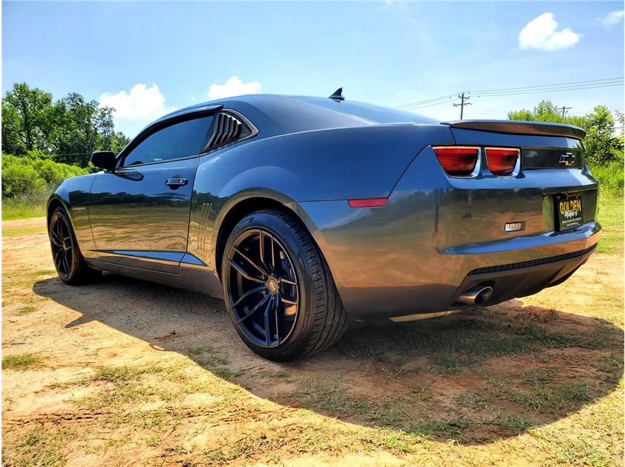Vehicle image 12 of 58