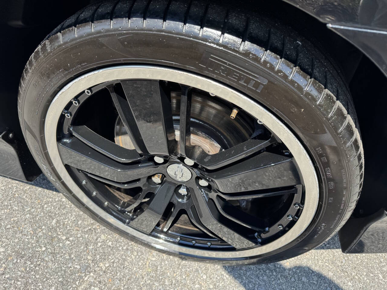 Vehicle image 14 of 24