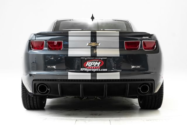 Vehicle image 10 of 30