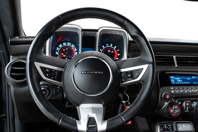 Vehicle image 24 of 30