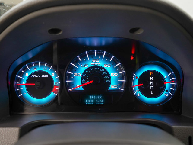 2010 Ford Fusion SE Image 17 of 27