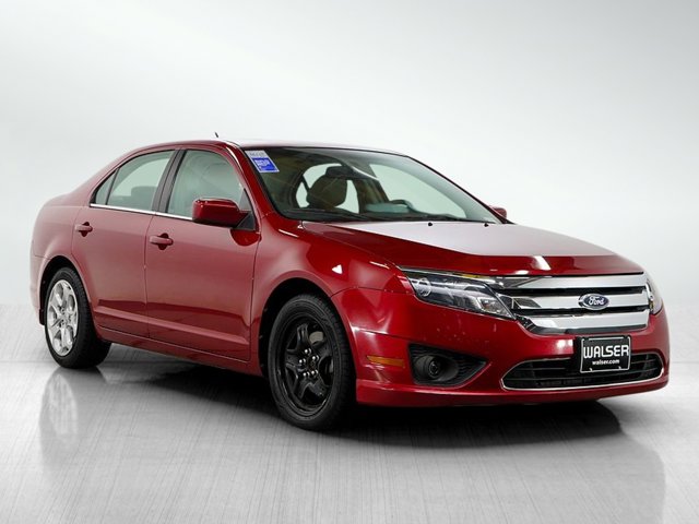 2010 Ford Fusion SE Image 3 of 27