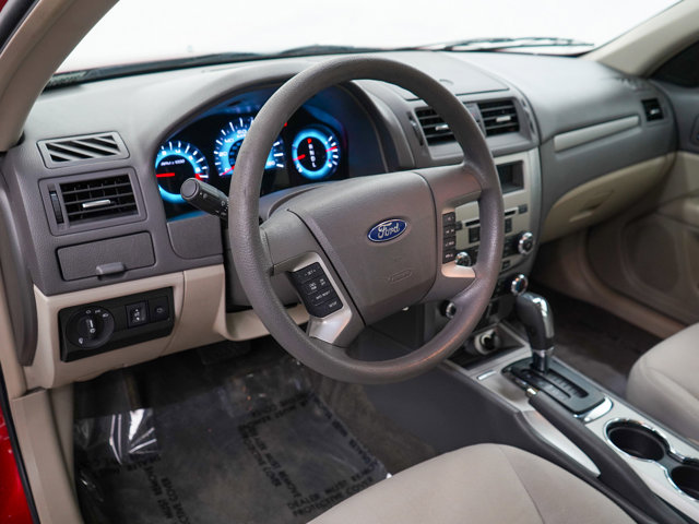 2010 Ford Fusion SE Image 14 of 27