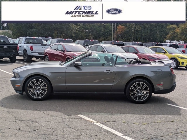 2010 Ford Mustang GT Premium Image 6 of 36
