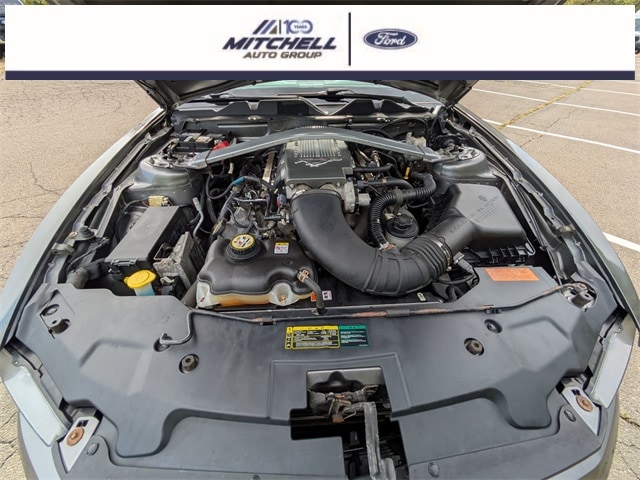 2010 Ford Mustang GT Premium Image 10 of 36