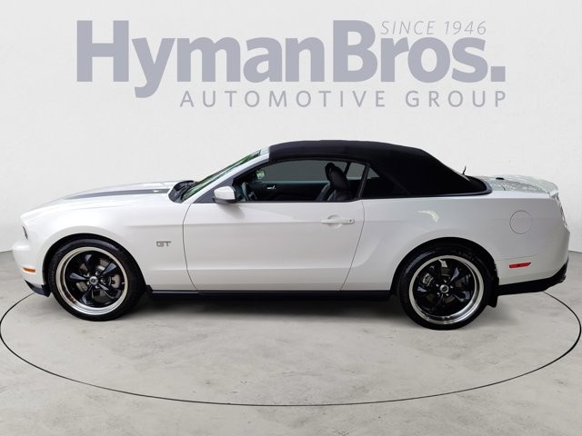 2010 Ford Mustang GT Premium Image 8 of 25