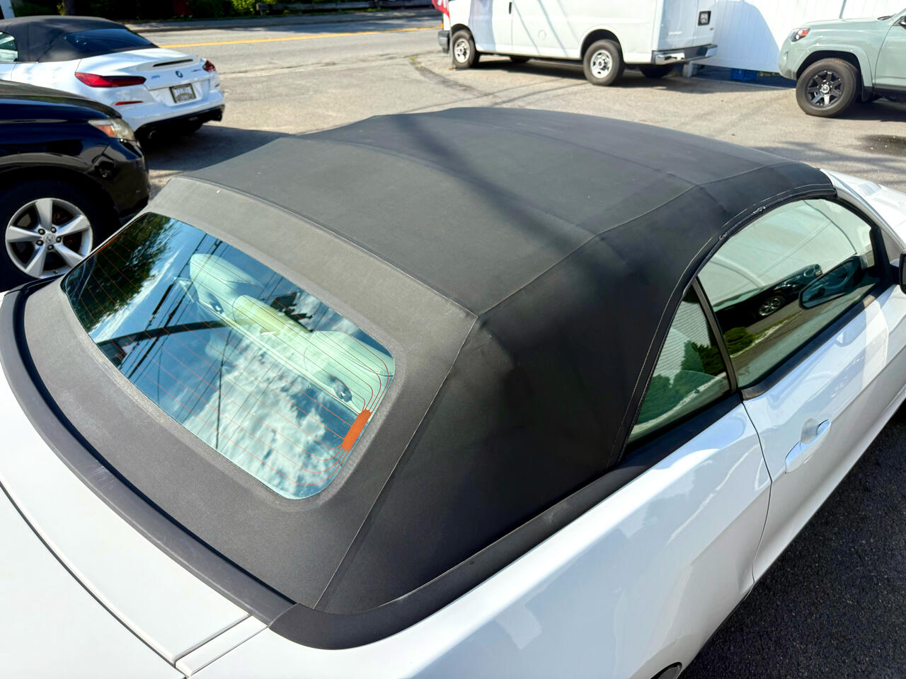 2010 Ford Mustang Image 39 of 41