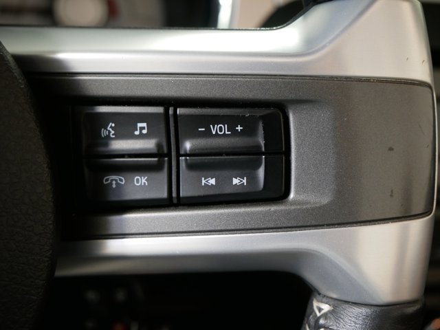 2010 Ford Mustang V6 Premium Image 19 of 27