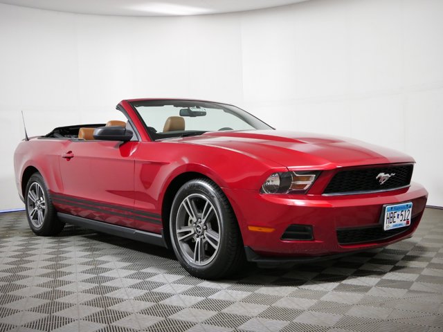 2010 Ford Mustang V6 Premium Image 1 of 27