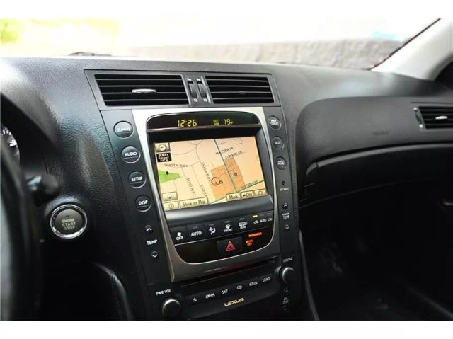 Vehicle image 34 of 36