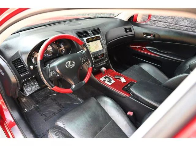 Vehicle image 31 of 36