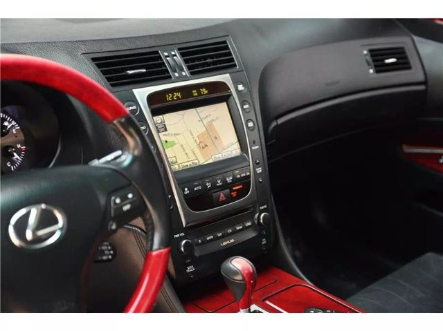 Vehicle image 24 of 36