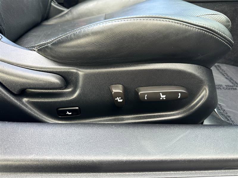 2010 Lexus IS 250C Image 39 of 56