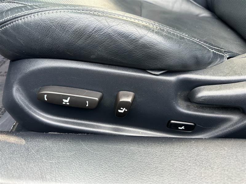 2010 Lexus IS 250C Image 38 of 56