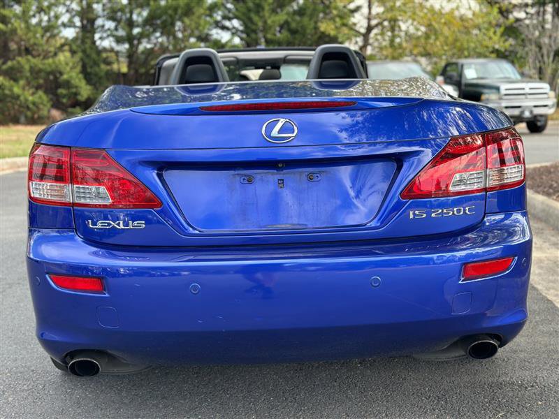 2010 Lexus IS 250C Image 11 of 56