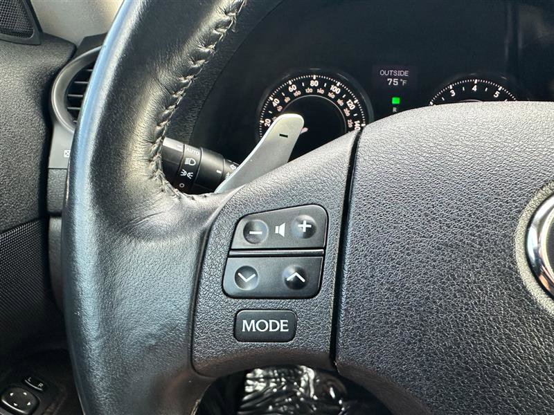 2010 Lexus IS 250C Image 44 of 56