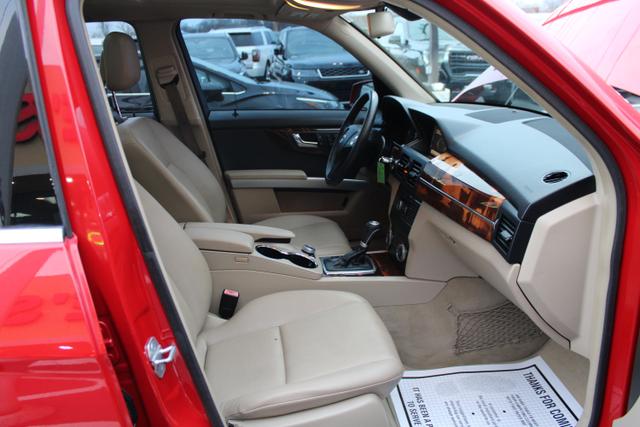 Vehicle image 42 of 46