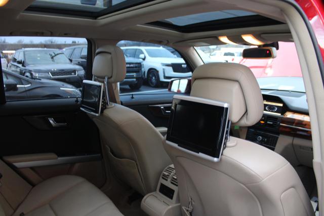 Vehicle image 40 of 46