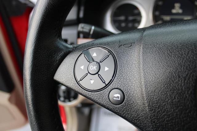 Vehicle image 15 of 46