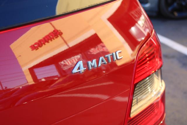 Vehicle image 7 of 46