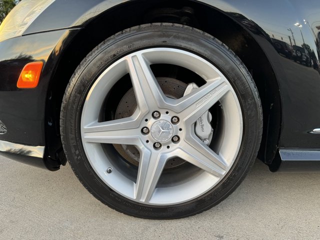 Vehicle image 43 of 69