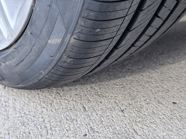 Vehicle image 67 of 69