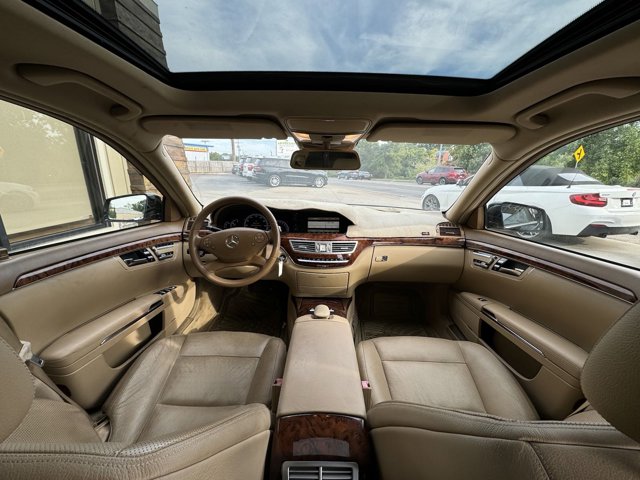 Vehicle image 50 of 69