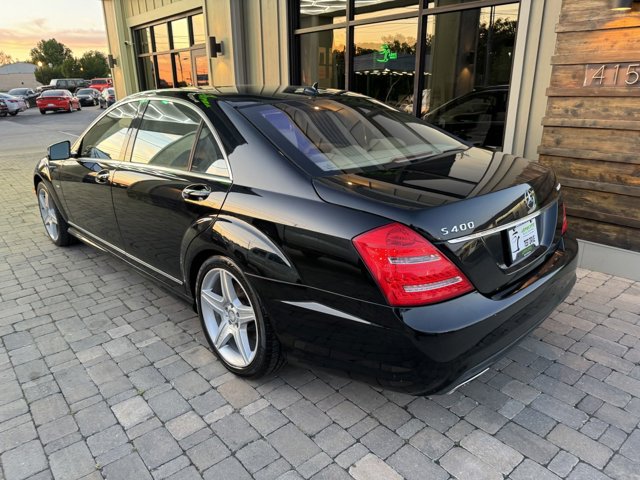 Vehicle image 26 of 69