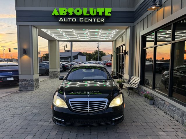 Vehicle image 46 of 69