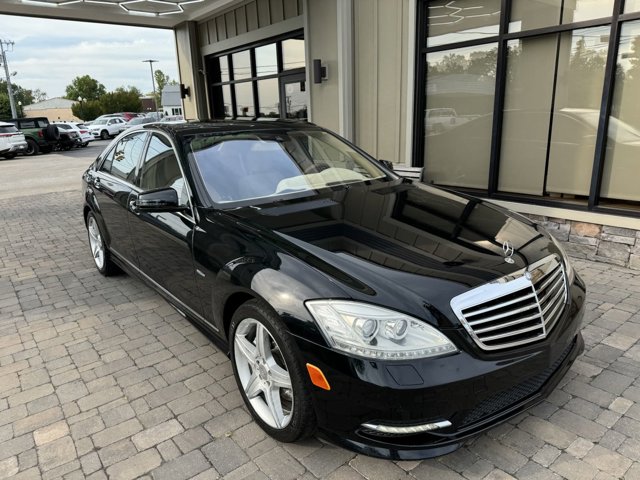 Vehicle image 16 of 69