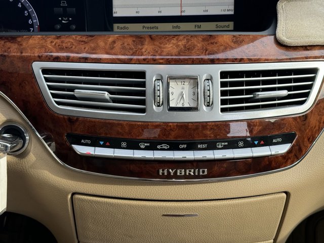 Vehicle image 54 of 69