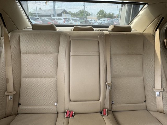 Vehicle image 59 of 69