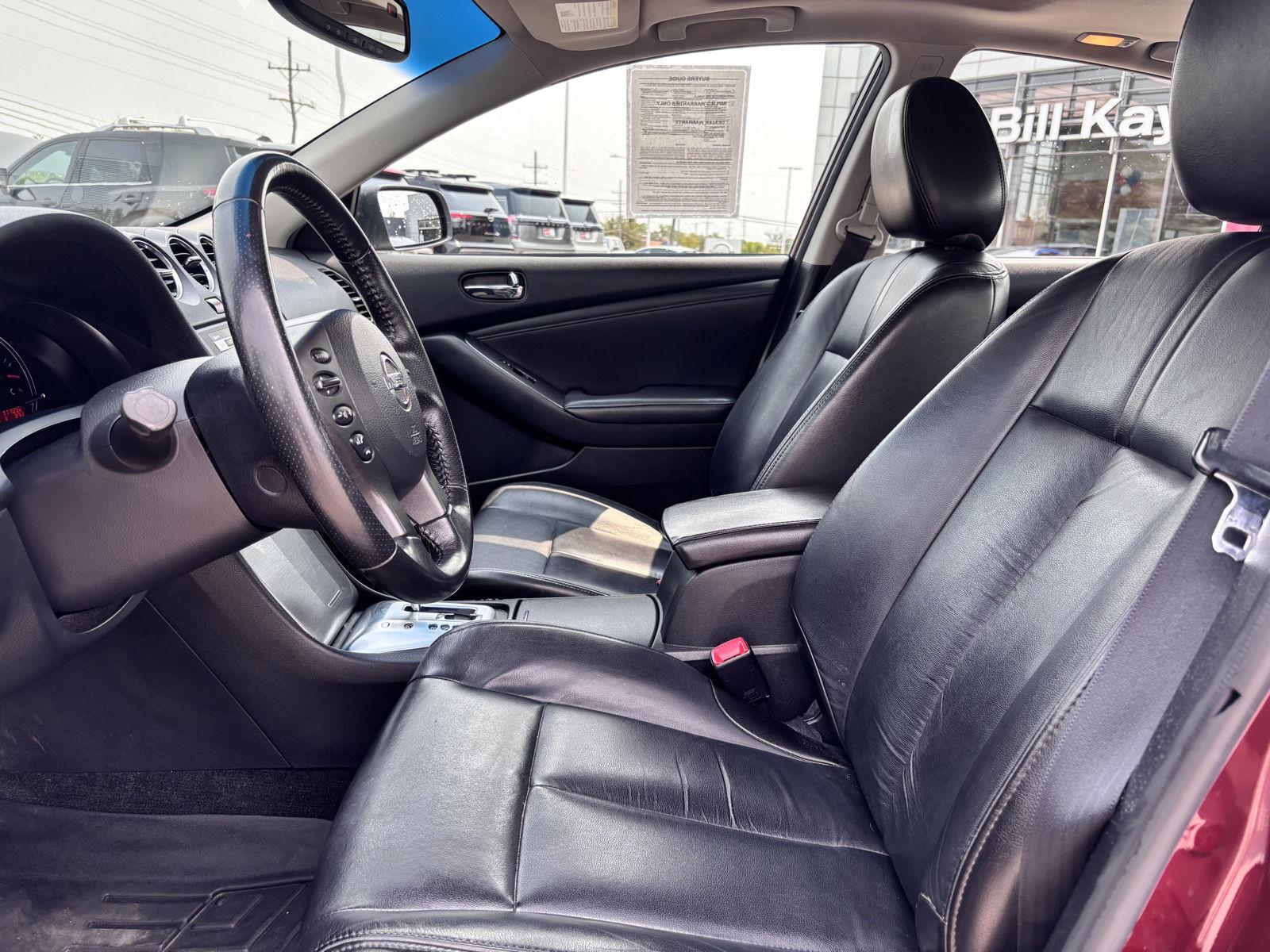 2010 Nissan Altima 2.5 SL Image 5 of 22