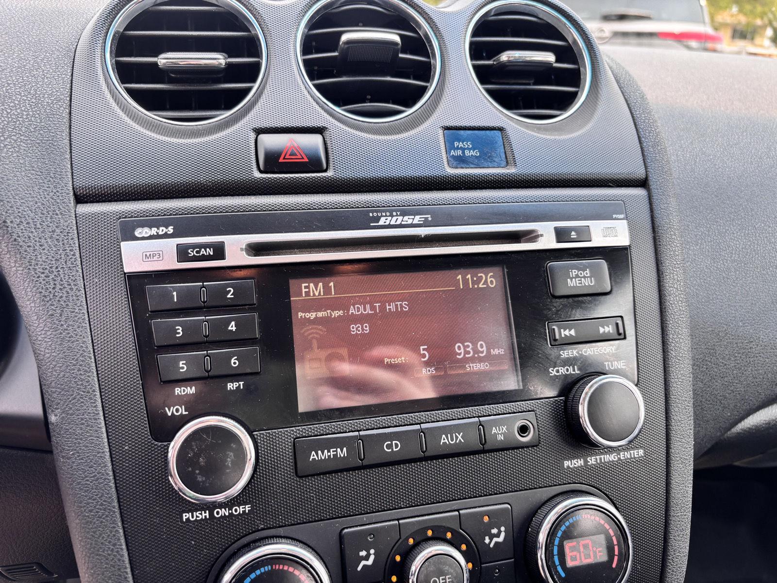 2010 Nissan Altima 2.5 SL Image 11 of 22