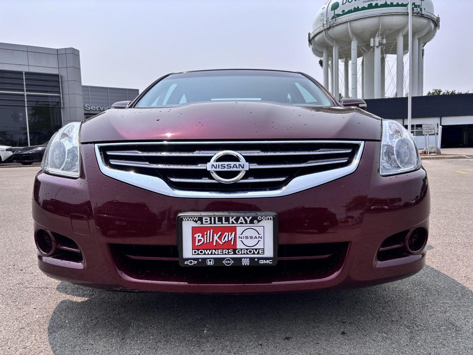 2010 Nissan Altima 2.5 SL Image 2 of 22