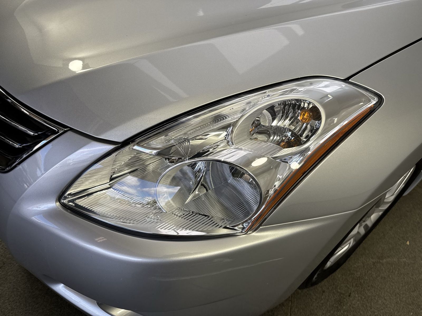 2010 Nissan Altima 2.5 S Image 27 of 34