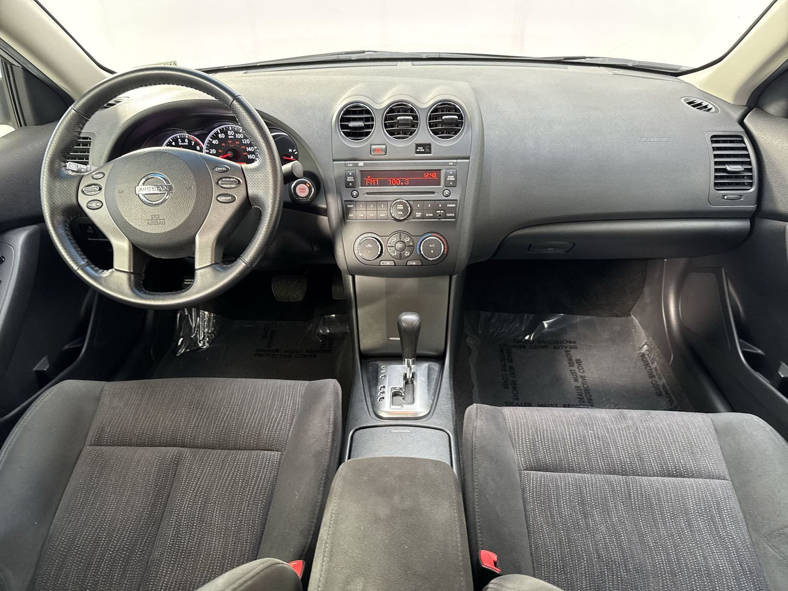 2010 Nissan Altima 2.5 S Image 17 of 34