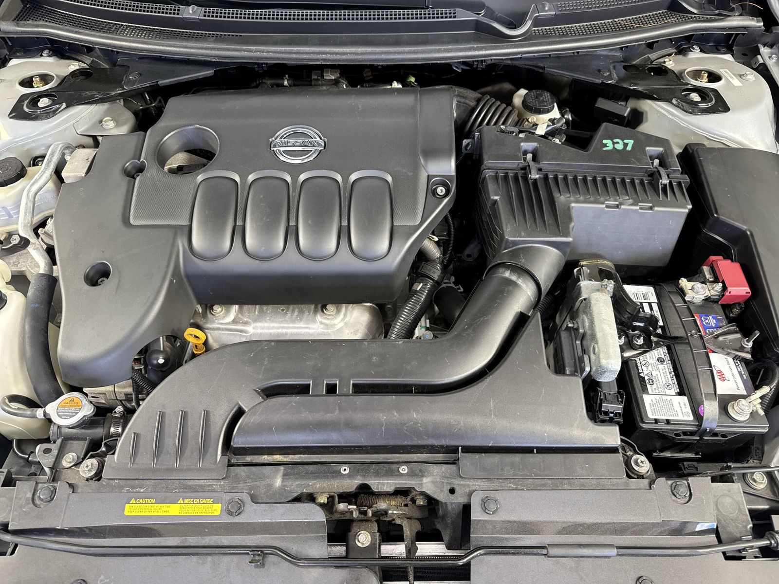 2010 Nissan Altima 2.5 S Image 11 of 34