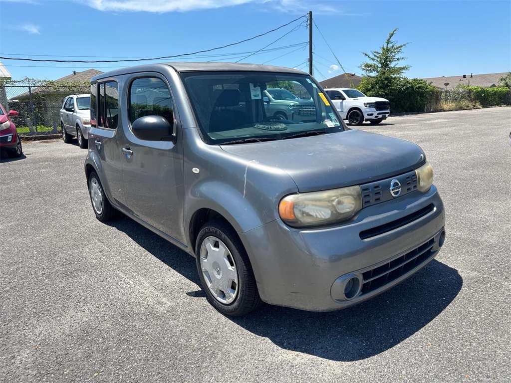 2010 Nissan Cube 1.8 Image 3 of 10