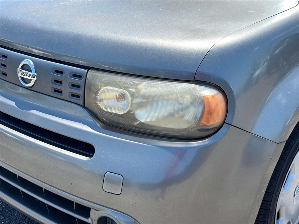 2010 Nissan Cube 1.8 Image 10 of 10